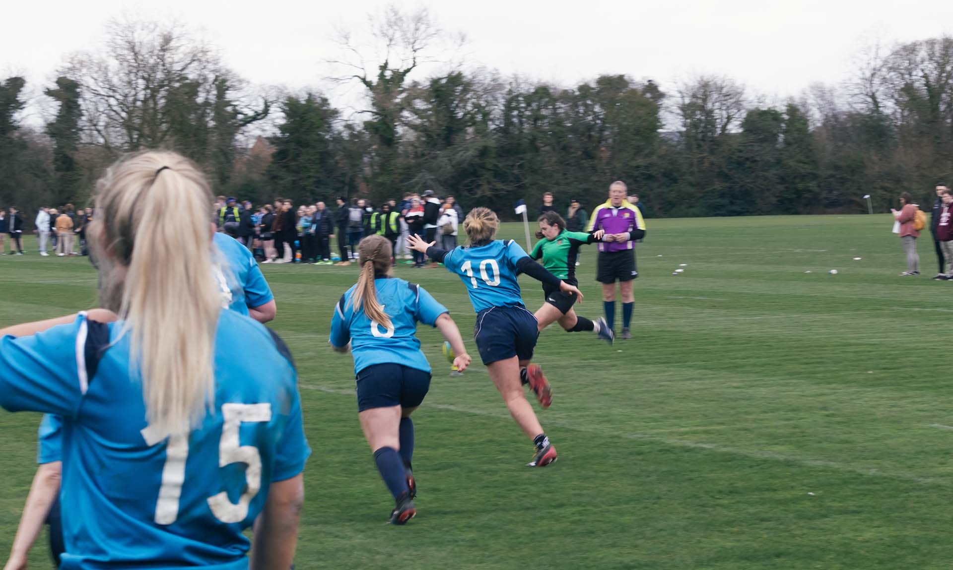 The Students’ Union Leagues(SUL) is the more competitive side of our Social Sport offer, but you’ll be facing off against other UCLan students in a more fun setting.